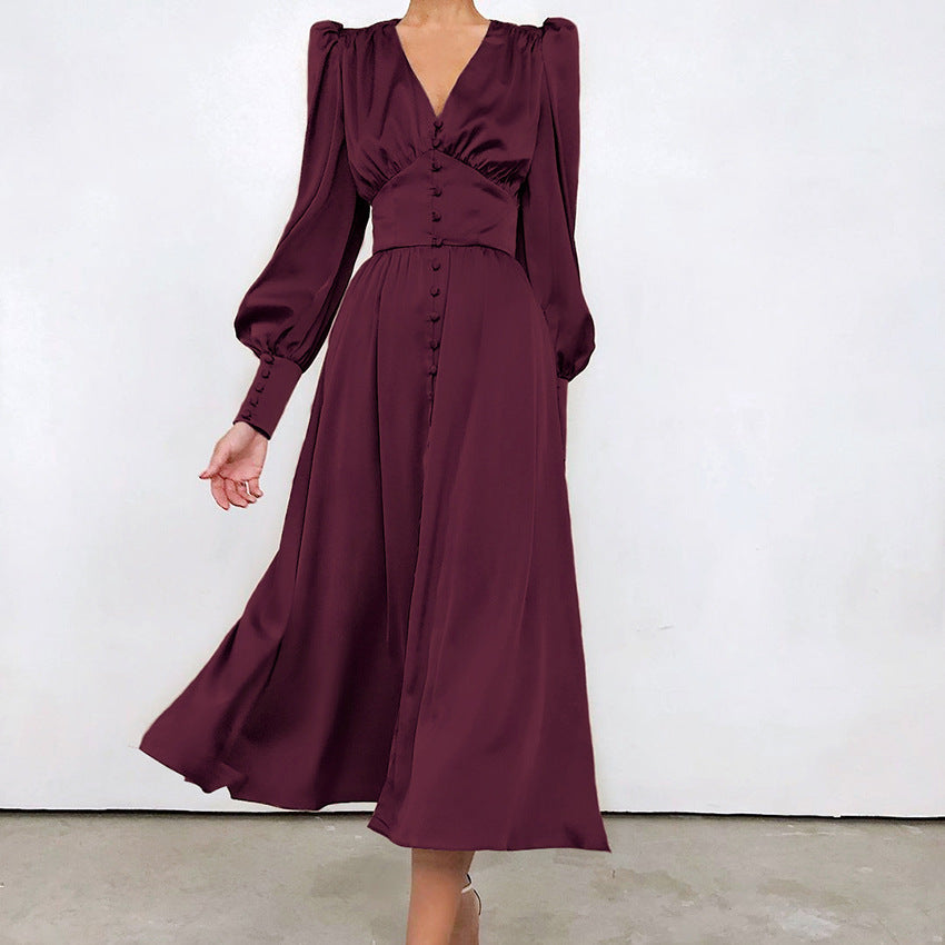 Long V-neck, cinched waist, retro dress