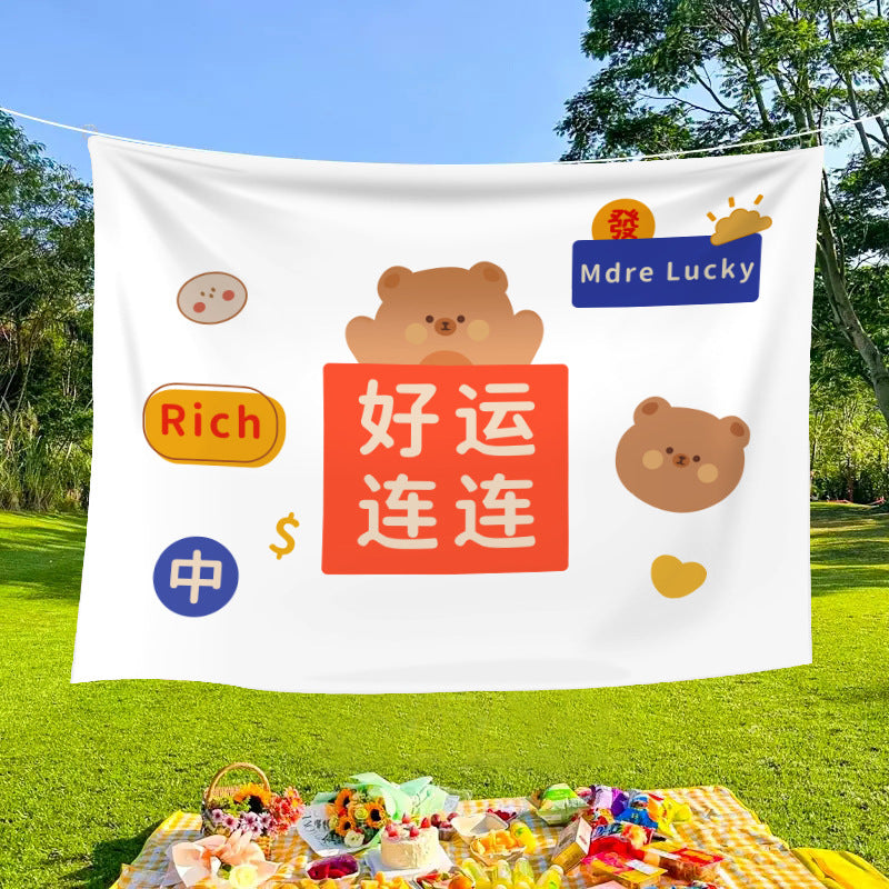 Outdoor decorative banners and cloths
