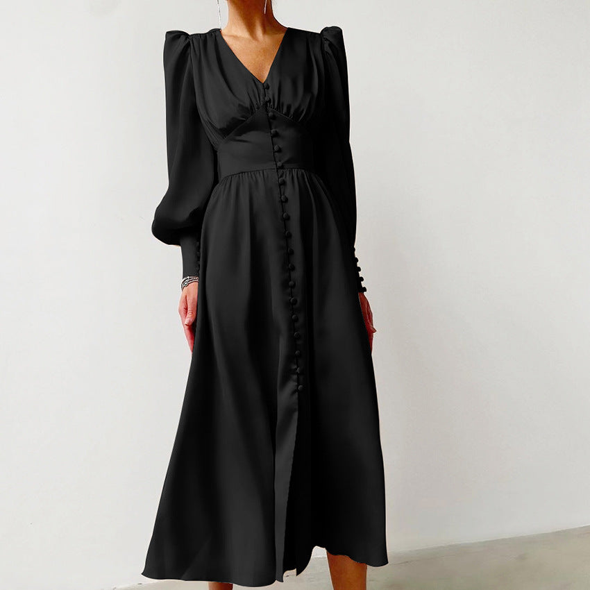 Long V-neck, cinched waist, retro dress