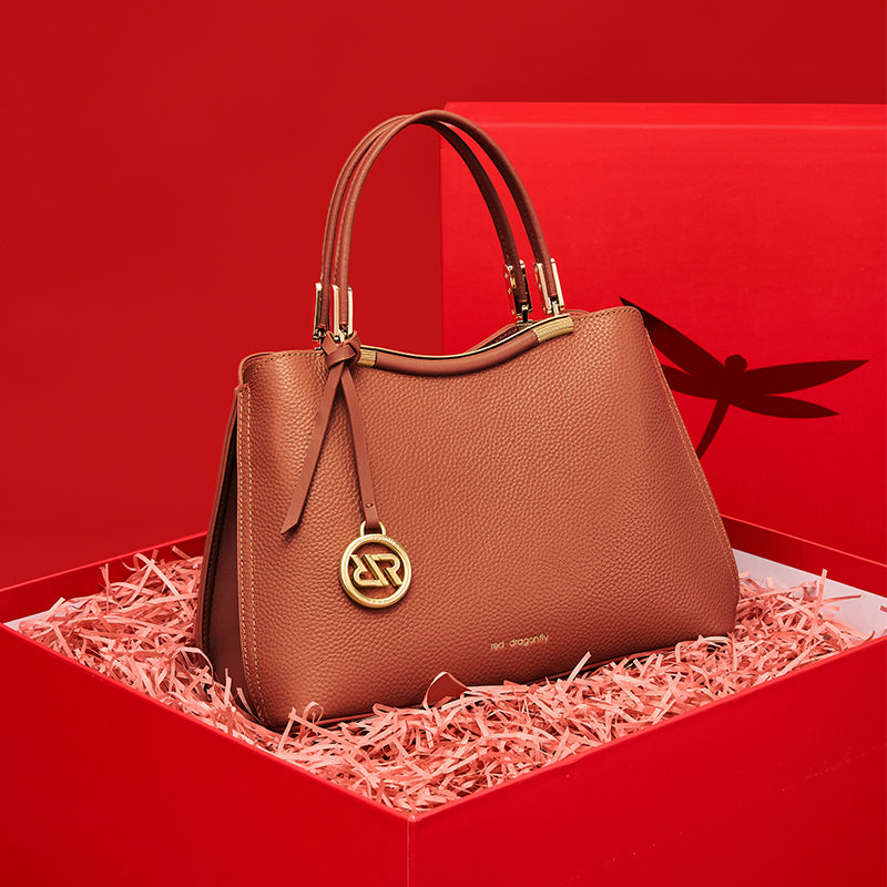Attractive handbag