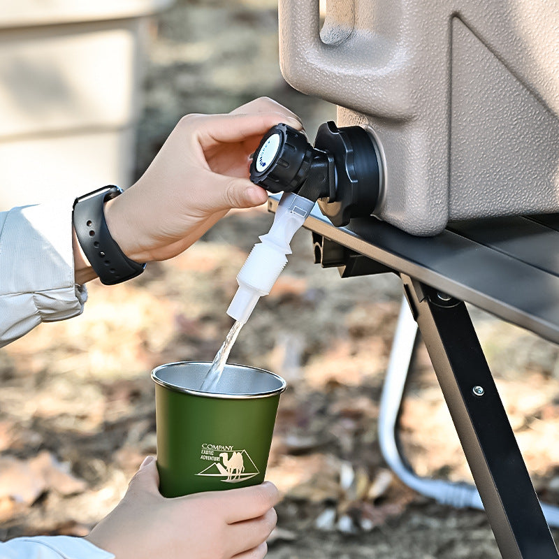 Portable hand-held water bucket