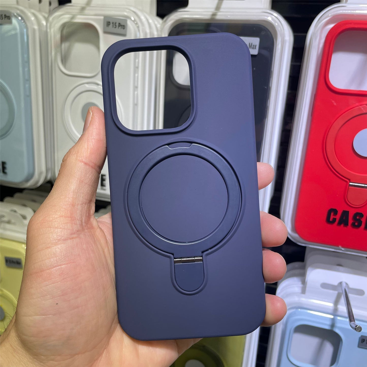 Liquid silicone fulcrum bracket Apple  magnetic suction phone case