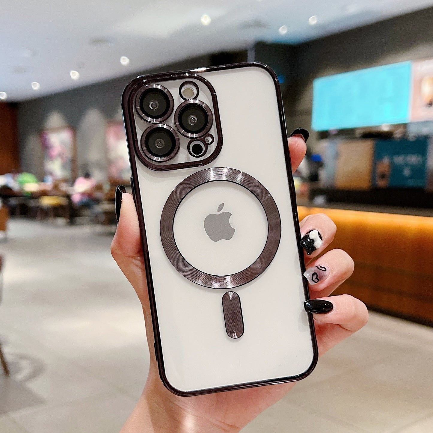 The phone case is magnetically electroplated and transparent