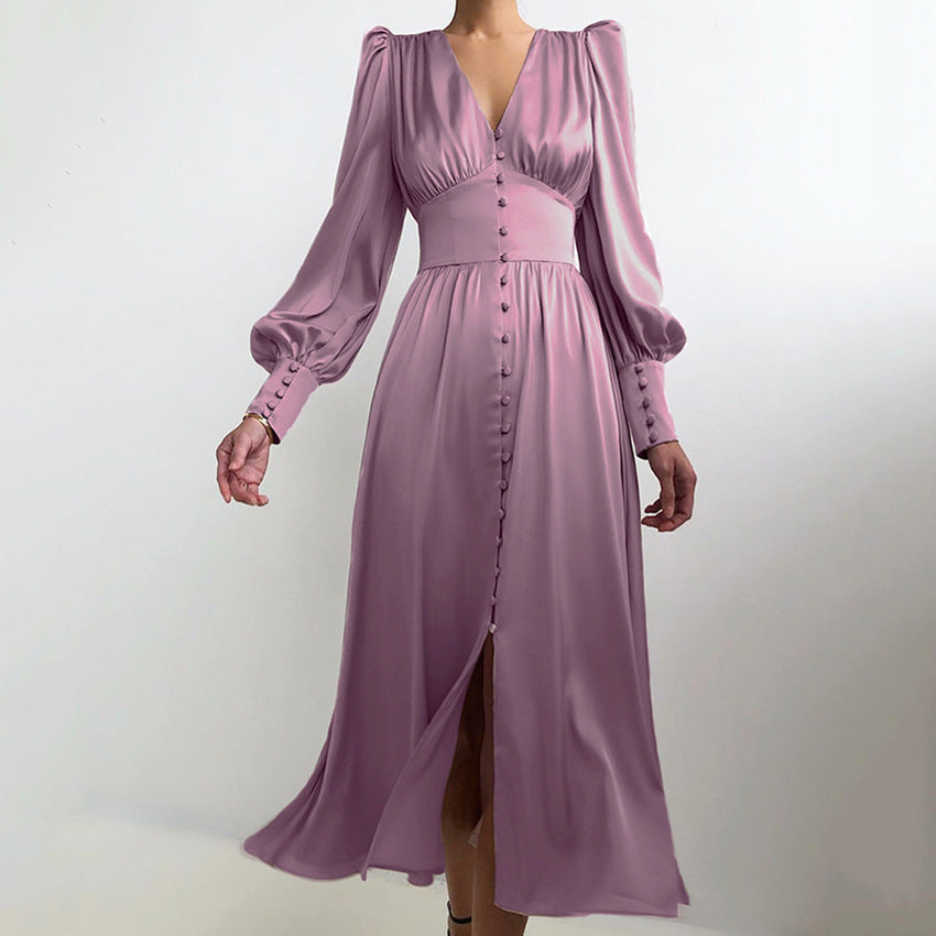 Long V-neck, cinched waist, retro dress