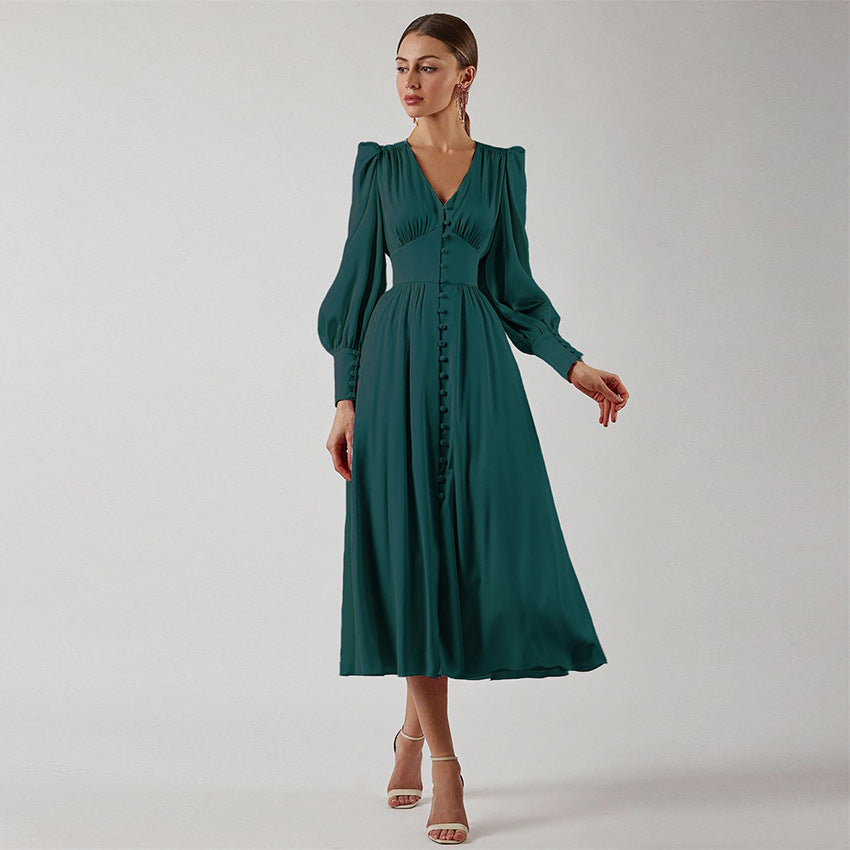 Long V-neck, cinched waist, retro dress