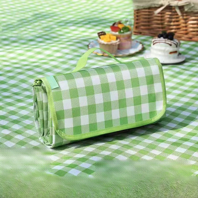 Outdoor picnic mat