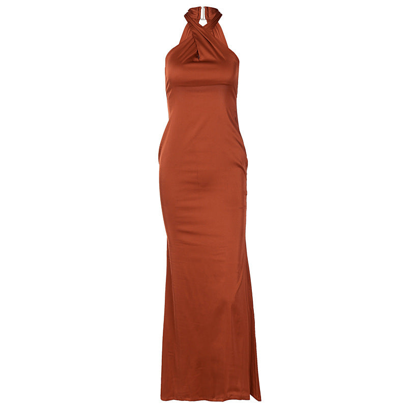 Solid-color sleeveless backless dress