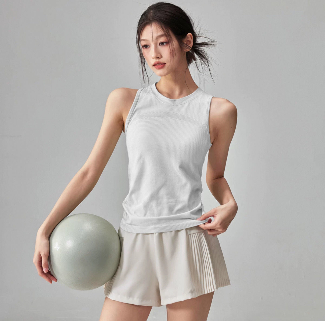Quick-drying yoga wear, vest, elastic training, sleeveless sports top worn outside