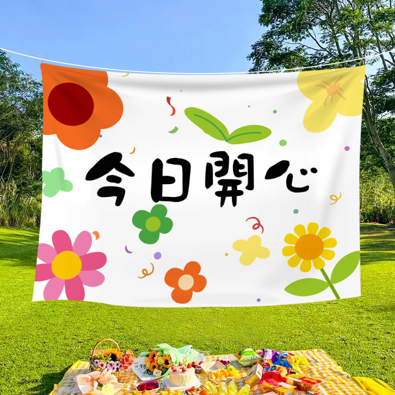 Outdoor decorative banners and cloths