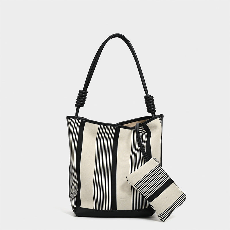 Black and White Stripe High-grade Bucket Bag
