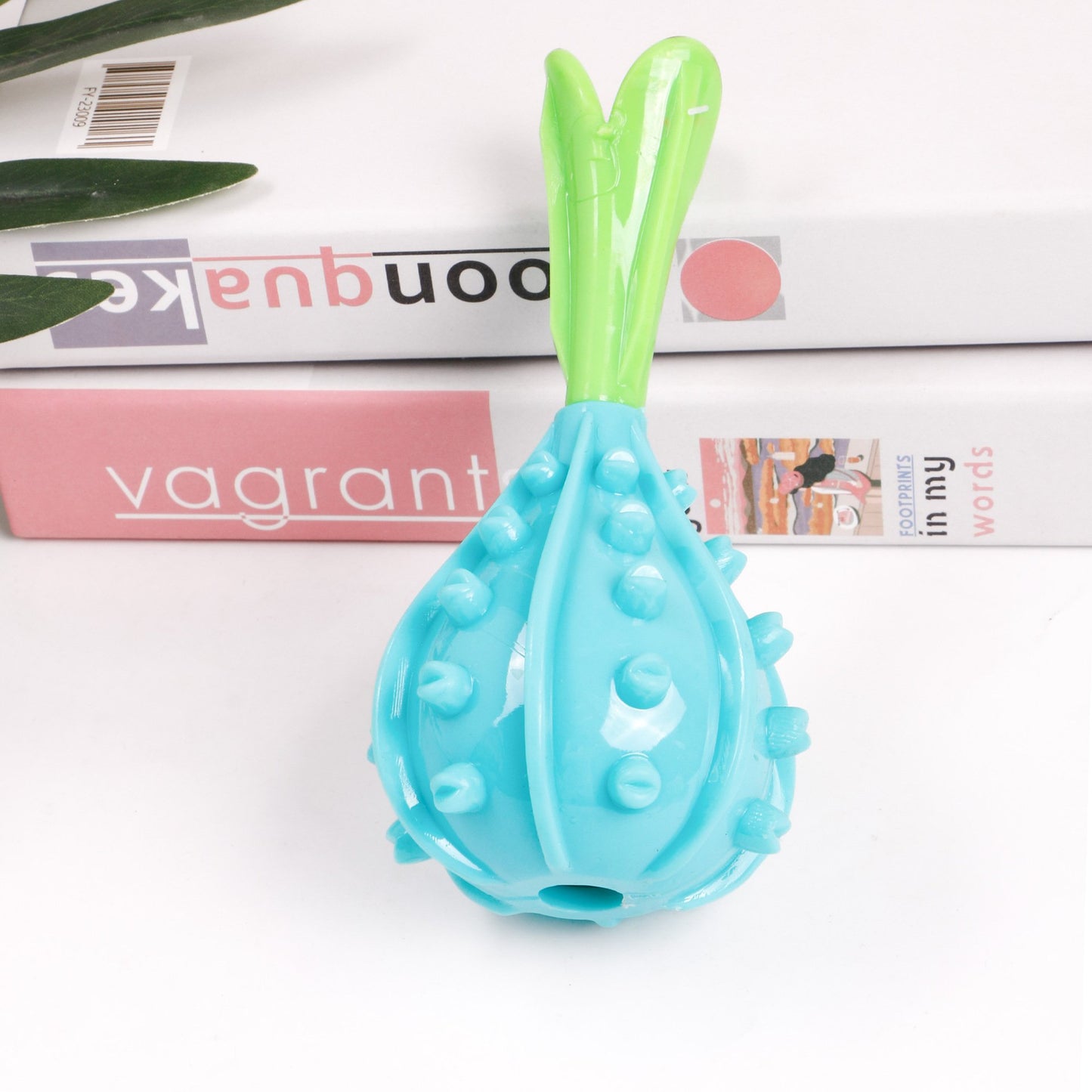 Pet dog toys for self-entertainment and boredom, teething and food leakage, durable to chew