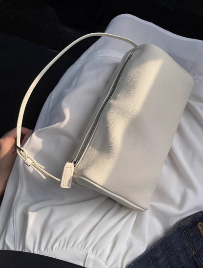Fashionable Simple Pen Bag