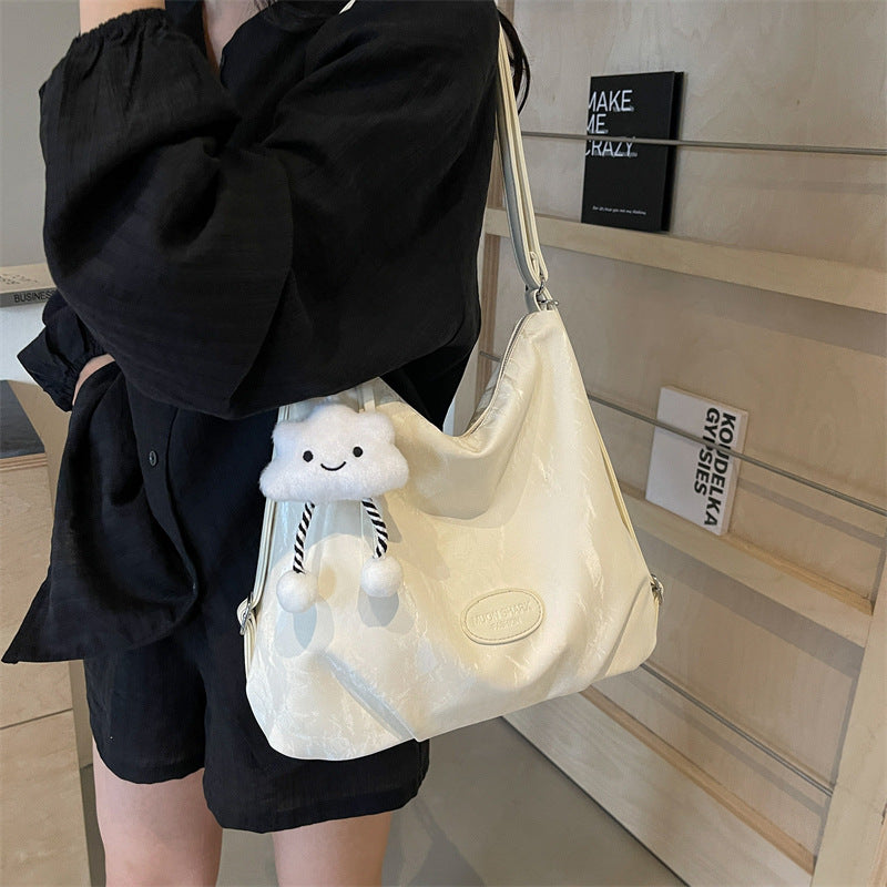 Fashionable and high-quality single-shoulder bag