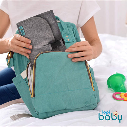 Baby stroller suspended newborn urine separator
