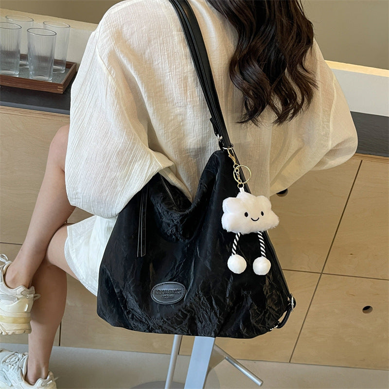 Fashionable and high-quality single-shoulder bag