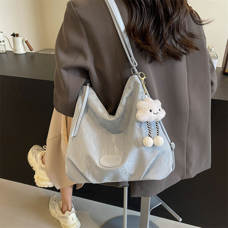 Fashionable and high-quality single-shoulder bag