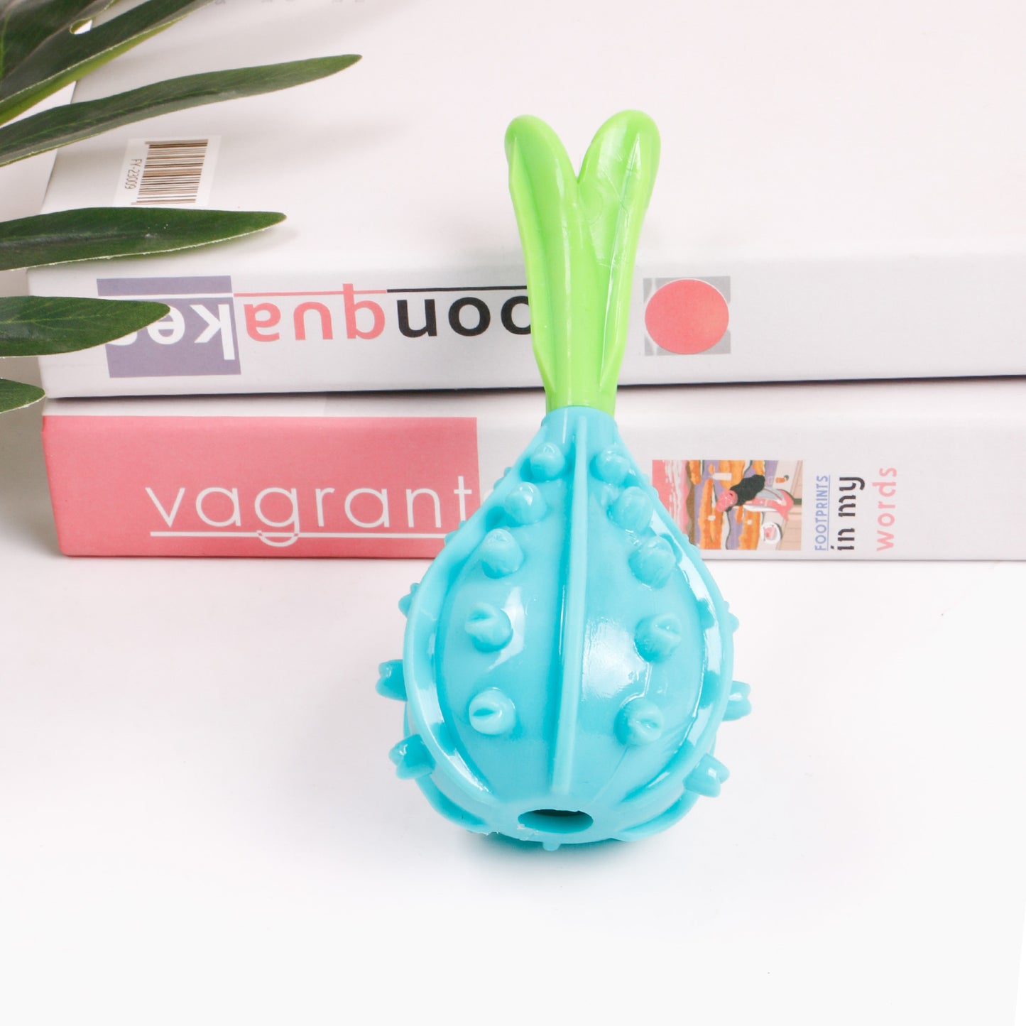 Pet dog toys for self-entertainment and boredom, teething and food leakage, durable to chew