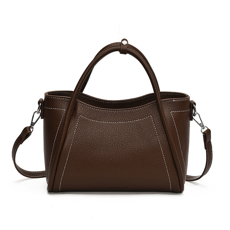 Large Capacity Superior Commuting PU Single Shoulder Handbag for Niche Daily Commuter Soft Leather Wings Bag for Women