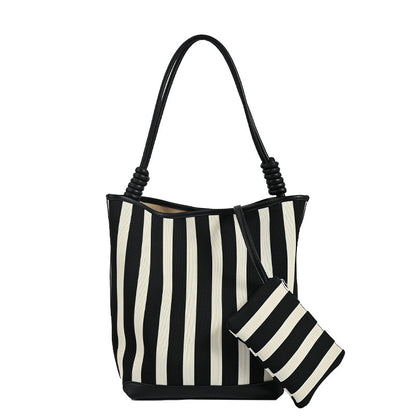 Black and White Stripe High-grade Bucket Bag