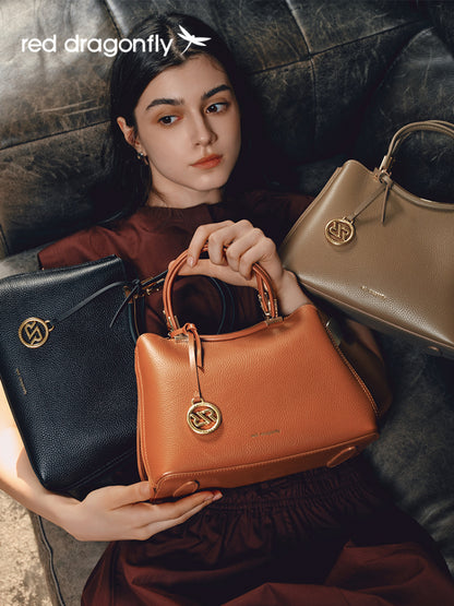 Attractive handbag
