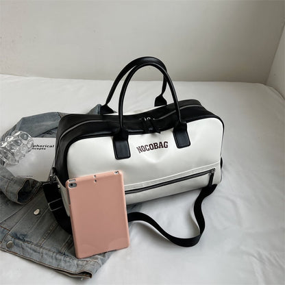Versatile single-shoulder, crossbody and hand-carry fitness bag