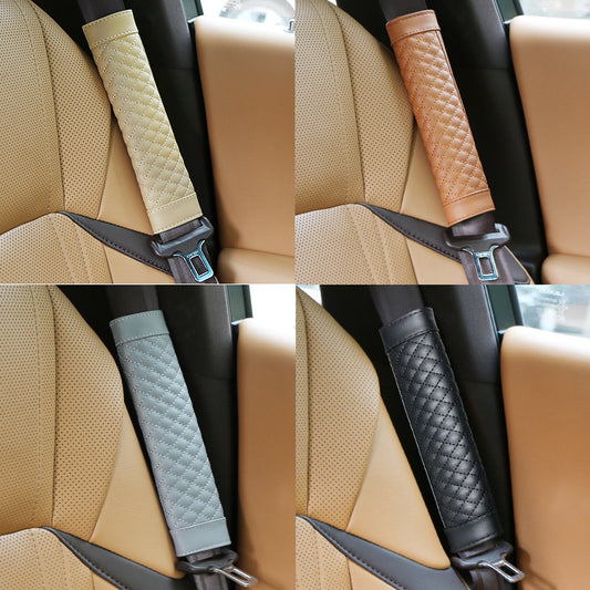 Checkered shoulder guard for extended vehicles