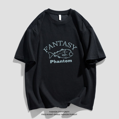 A versatile men's round-neck half-sleeved top